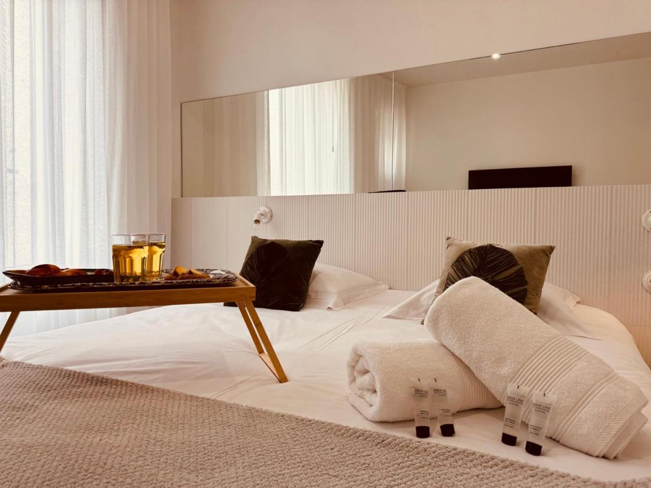 Maison Lyo Suite Luxe คานส์ ภายนอก รูปภาพ